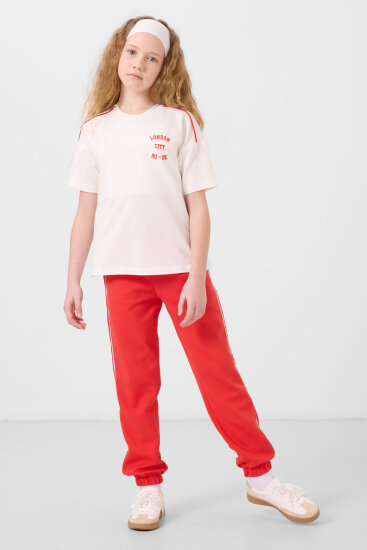 Ekru-Fiesta O Yaka Baskılı Lastik Paçalı Standart Fit Kız Çocuk Eşofman Takım - 75186 