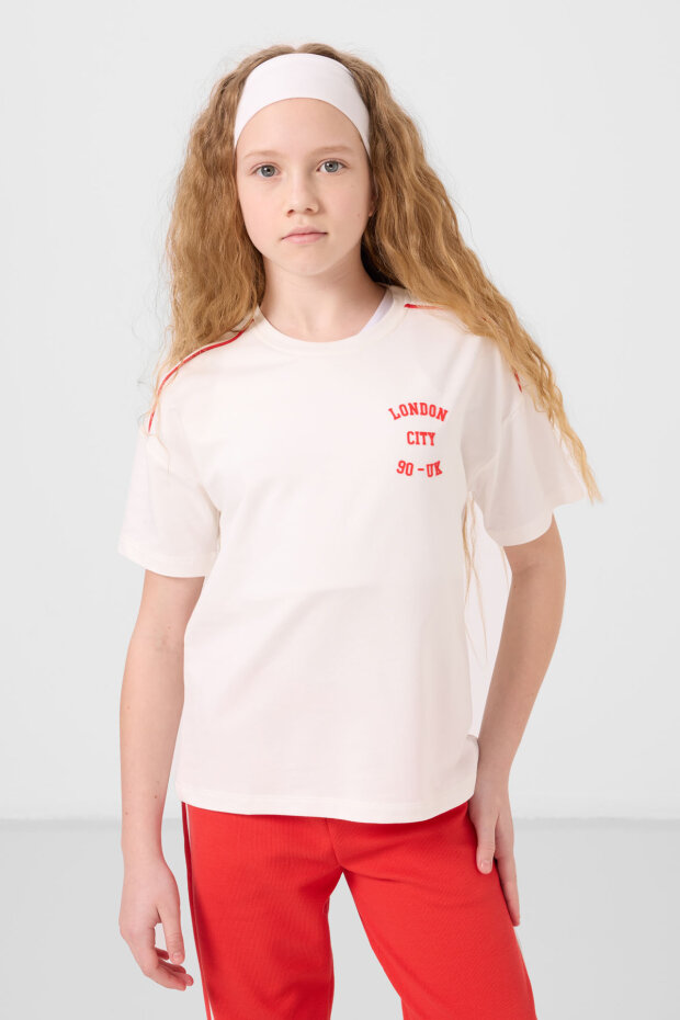 Ekru-Fiesta O Yaka Baskılı Lastik Paçalı Standart Fit Kız Çocuk Eşofman Takım - 75186 - 3