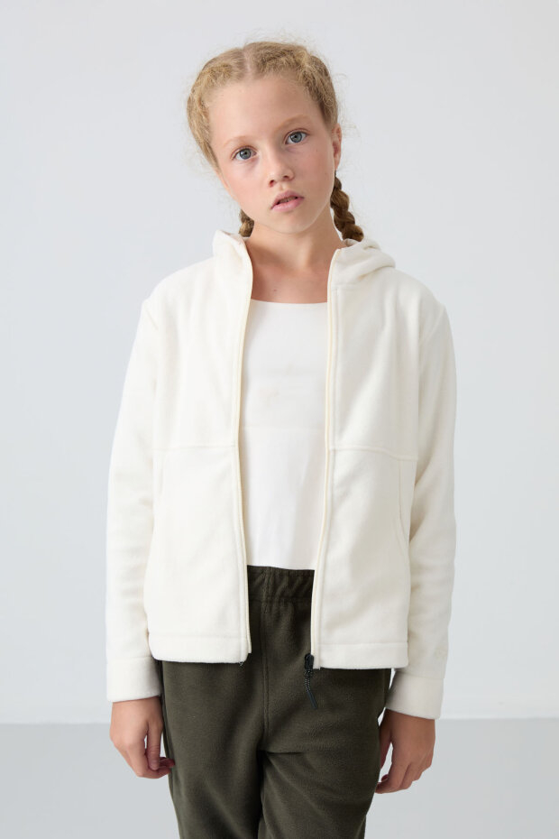 Ekru Kalın Yumuşak Dokulu Standart Fit Nakışlı Polar Kız Çocuk Sweatshirt - 75152 - 2