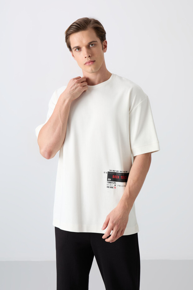 Ekru Pamuklu Kalın Yumuşak Dokulu Oversize Fit Baskılı Erkek T-Shirt - 88322 - 1