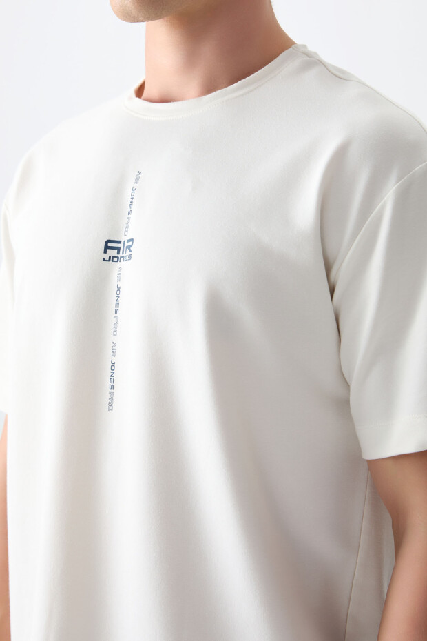 Ekru Pamuklu Kalın Yumuşak Dokulu Oversize Fit Baskılı Erkek T-Shirt - 88373 - 3