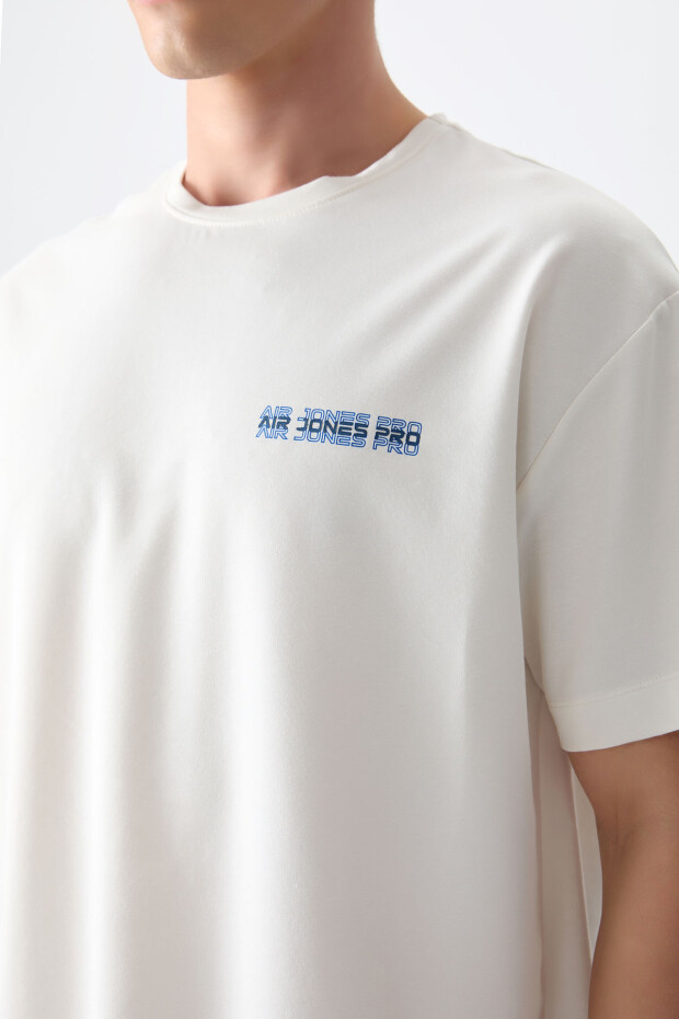 Ekru Pamuklu Kalın Yumuşak Dokulu Oversize Fit Baskılı Erkek T-Shirt - 88375 - 2