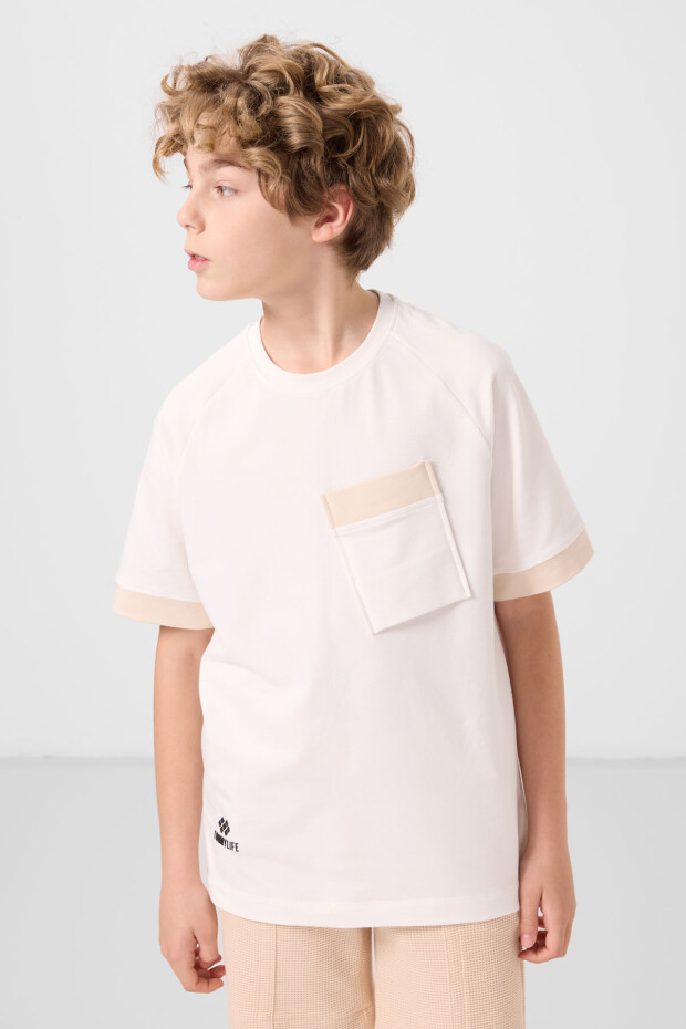 Ekru Pamuklu Yumuşak Dokulu Oversize Cep Detaylı Erkek Çocuk T-Shirt - 11295 - 1