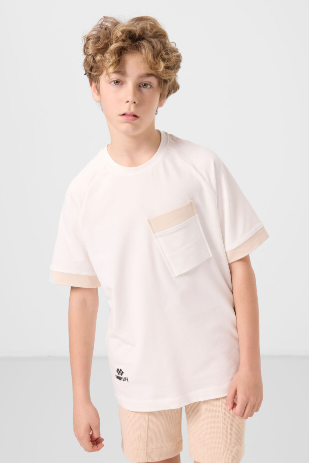 Ekru Pamuklu Yumuşak Dokulu Oversize Cep Detaylı Erkek Çocuk T-Shirt - 11295 - 4