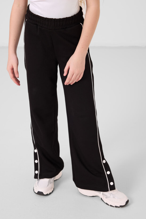 Ekru-Siyah O Yaka Baskılı Geniş Paça Çıt Çıt Detaylı Kız Çocuk Palazzo Eşofman Takım - 75172 - 3