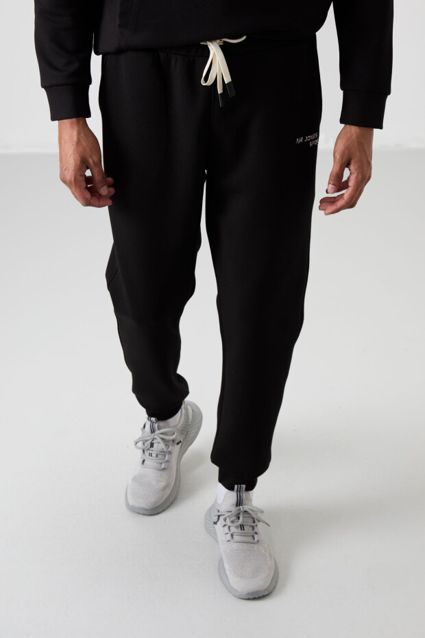 Ekru - Siyah Pamuklu Kalın Yumuşak Dokulu Comfort Fit Nakışlı Erkek Eşofman Takım - 85255 - 3