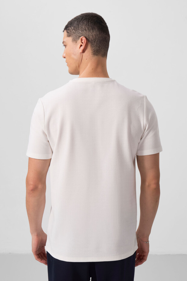 Ekru Yüzeyi Dokulu Rahat Form Basic Erkek T-Shirt - 88436 - 5