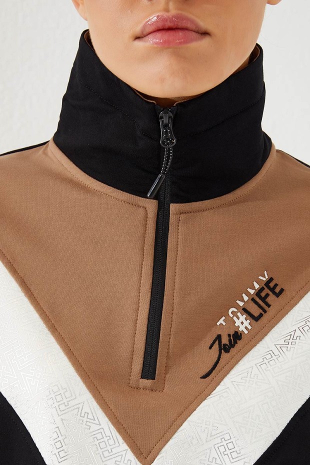 Women's Half Zippered V Patterned Jogger Black Tracksuit - 95269