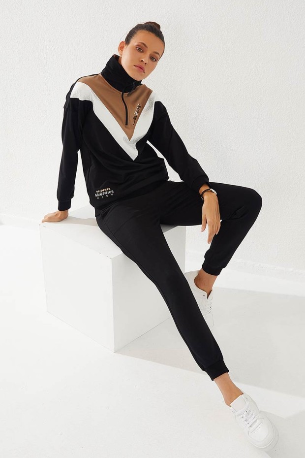 Women's Half Zippered V Patterned Jogger Black Tracksuit - 95269