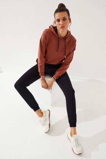 Women's High Waisted Embroidery Detailed Jogger Black Tracksuit Bottom - 94578 - Thumbnail