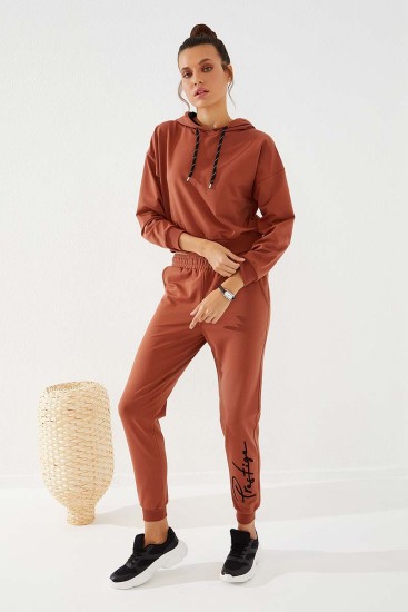 Women's High Waisted Embroidery Detailed Jogger Cinnamon Tracksuit Bottom - 94578 - Thumbnail