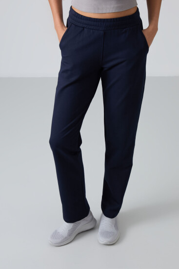 Straight Leg Indigo Women's Tracksuit Bottom - TOMMYLIFE (1)
