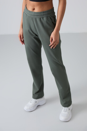 Straight Leg Khaki Women's Tracksuit Bottom - TOMMYLIFE (1)