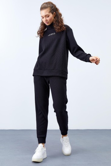 Women's Turtlenecked Text Detailed Jogger Black Tracksuit - 95274 
