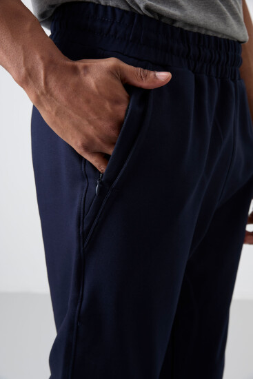 İndigo Pamuk Yumuşak Dokulu Standart Fit Nakışlı Erkek Eşofman Alt - 82133 - TOMMYLIFE (1)