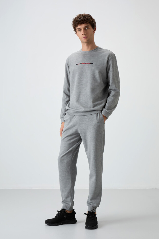 Gri Melanj Pamuklu Kalın Yumuşak Dokulu Comfort Fit Baskılı Erkek Eşofman Takım - 85239