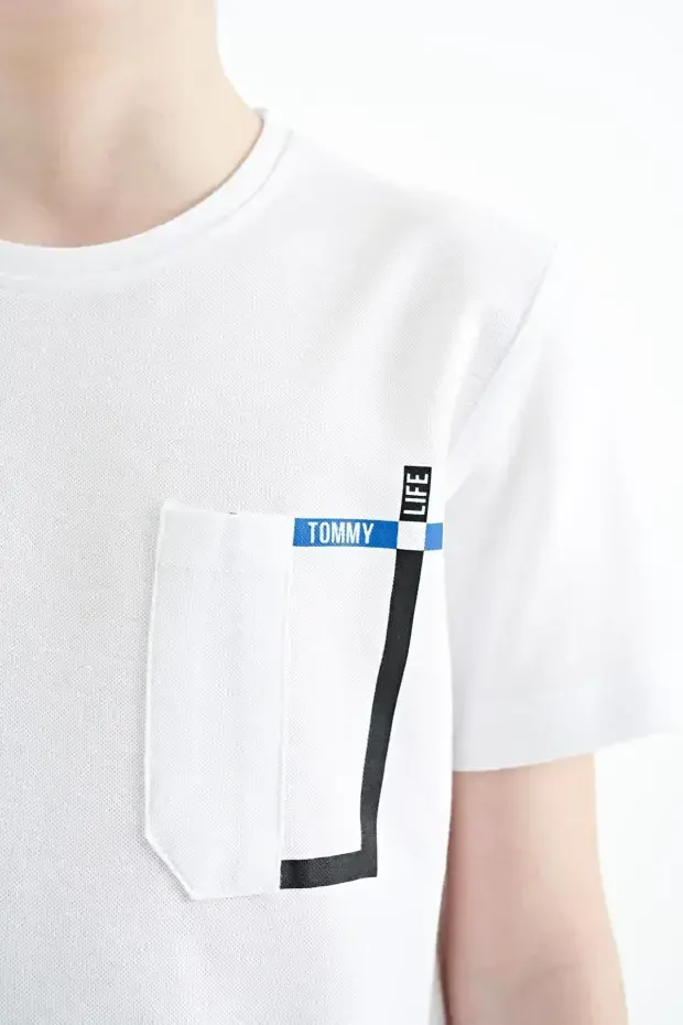 Beyaz Cep Detaylı O Yaka Standart Kalıp Erkek Çocuk T-Shirt - 11120 - 3