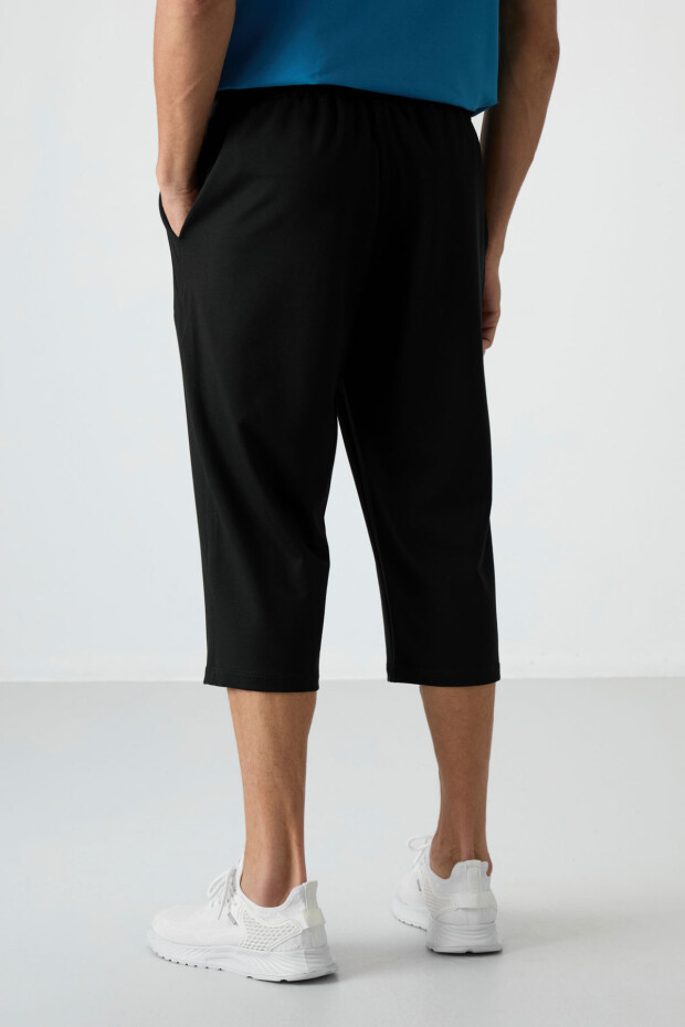 Siyah Pamuklu Yumuşak Dokulu Standart Fit Nakışlı Erkek Kapri - 83102 - 5