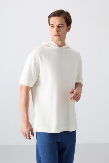 Ekru Pamuklu Kalın Yüzeyi Dokulu Oversize Fit Basic Erkek T-Shirt - 88335 