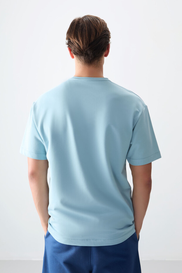 Açık Mavi Pamuklu Kalın Yumuşak Dokulu Oversize Fit Baskılı Erkek T-Shirt - 88373 - 6