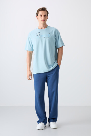 Açık Mavi Pamuklu Kalın Yumuşak Dokulu Oversize Fit Baskılı Erkek T-Shirt - 88344 - TOMMYLIFE (1)