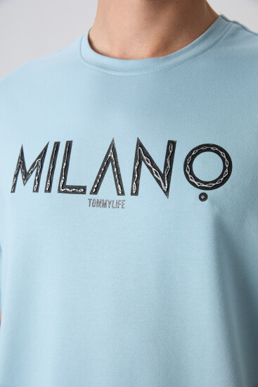 Açık Mavi Pamuklu Kalın Yumuşak Dokulu Oversize Fit Baskılı Erkek T-Shirt - 88345 - TOMMYLIFE (1)