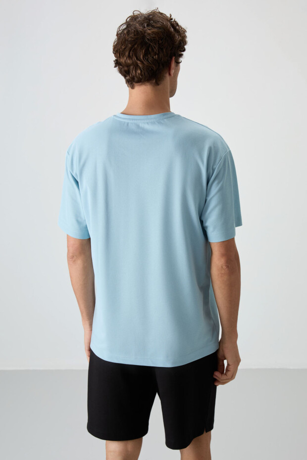 Açık Mavi Pamuklu Kalın Yüzeyi Dokulu Oversize Fit Baskılı Erkek T-Shirt - 88364 - 6
