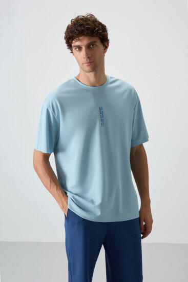 Açık Mavi Pamuklu Kalın Yüzeyi Dokulu Oversize Fit Baskılı Erkek T-Shirt - 88368 