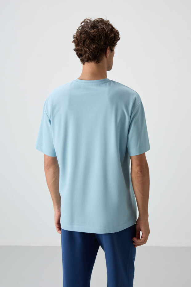 Açık Mavi Pamuklu Kalın Yüzeyi Dokulu Oversize Fit Baskılı Erkek T-Shirt - 88368 - 5