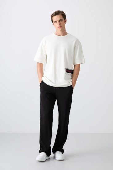 Ekru Pamuklu Kalın Yumuşak Dokulu Oversize Fit Baskılı Erkek T-Shirt - 88322 - TOMMYLIFE (1)