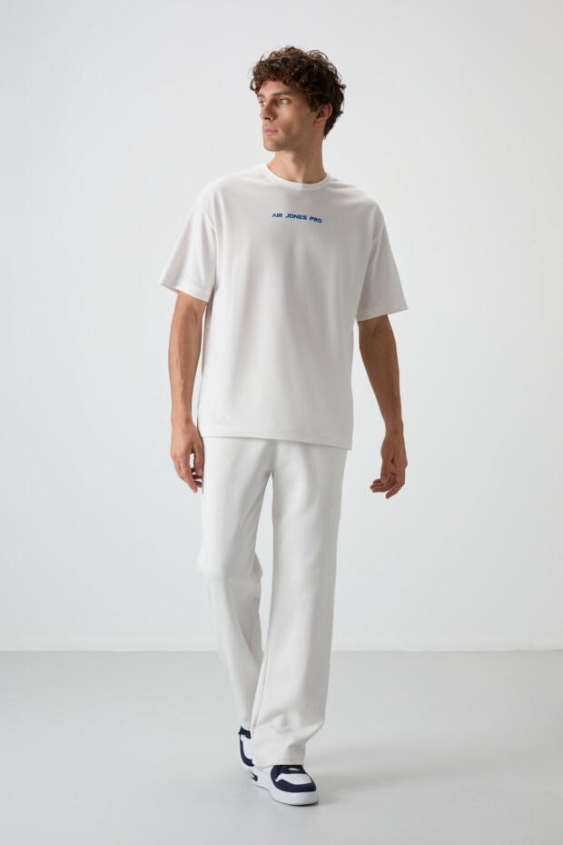 Ekru Pamuklu Kalın Yüzeyi Dokulu Oversize Fit Baskılı Erkek T-Shirt - 88364 - 3