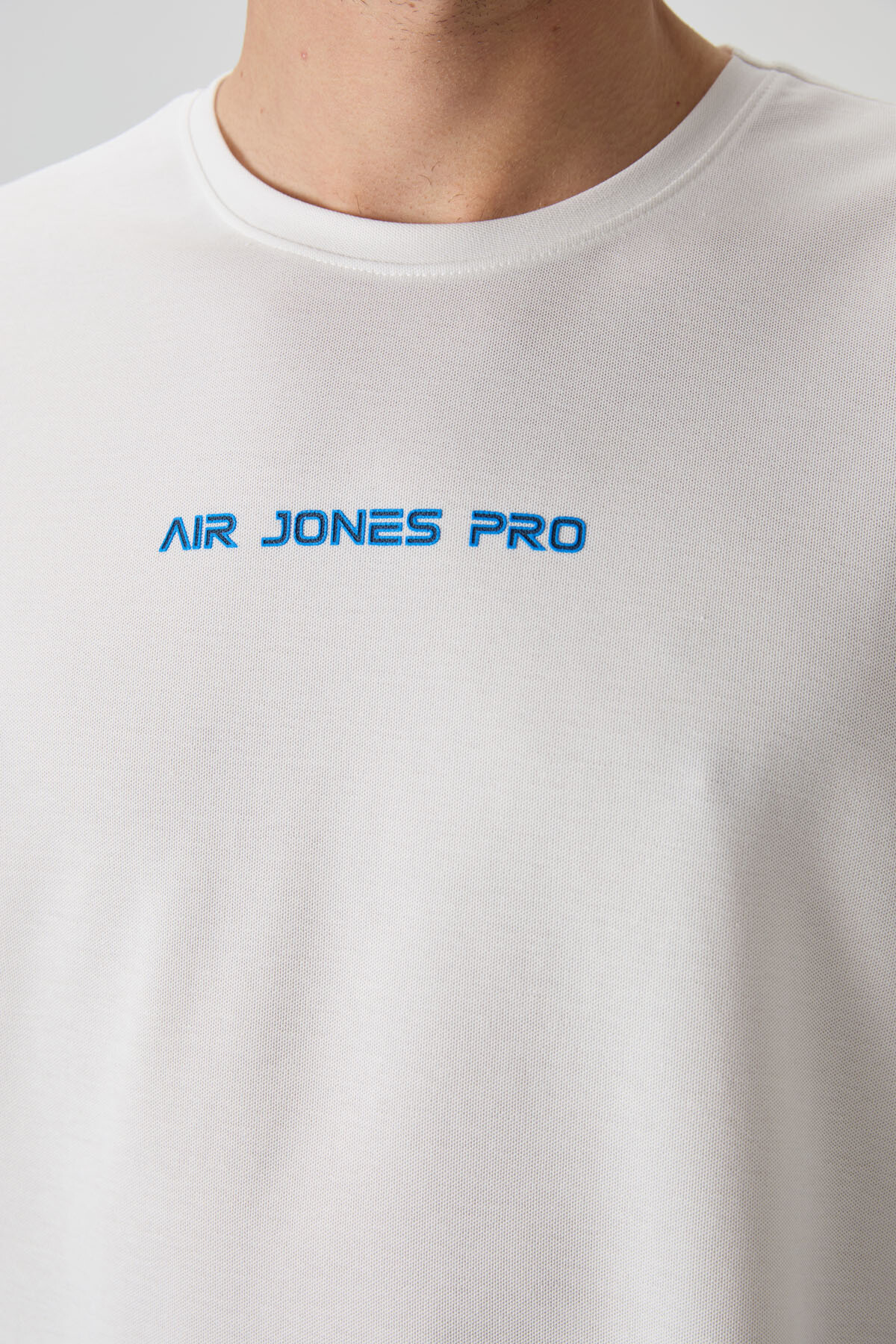 Ekru Pamuklu Kalın Yüzeyi Dokulu Oversize Fit Baskılı Erkek T-Shirt - 88364 - Air Jones (1)