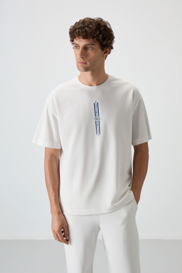 Ekru Pamuklu Kalın Yüzeyi Dokulu Oversize Fit Baskılı Erkek T-Shirt - 88366 