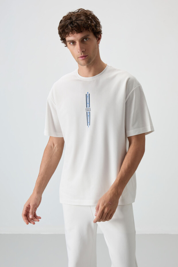 Ekru Pamuklu Kalın Yüzeyi Dokulu Oversize Fit Baskılı Erkek T-Shirt - 88366 - 4
