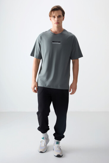 Haki %100 Pamuk Kalın Yumuşak Dokulu Oversize Fit Baskılı Erkek T-Shirt - 88359 - Air Jones (1)