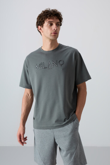 Haki Pamuklu Kalın Yumuşak Dokulu Oversize Fit Baskılı Erkek T-Shirt - 88345 