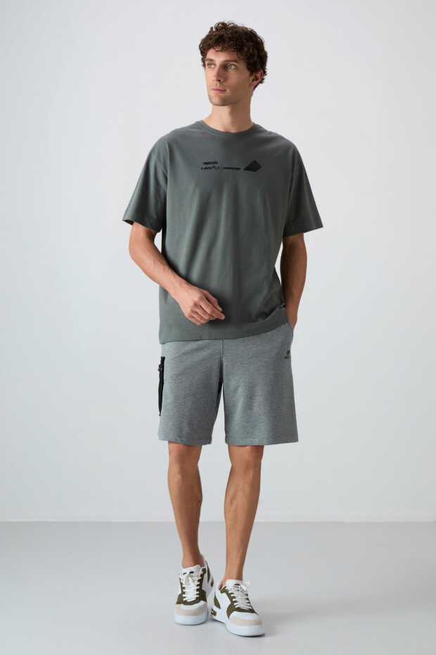 Haki Pamuklu Kalın Yumuşak Dokulu Oversize Fit Baskılı Erkek T-Shirt - 88330 - 3