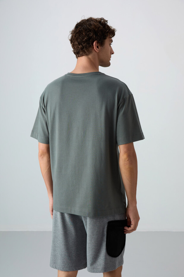 Haki Pamuklu Kalın Yumuşak Dokulu Oversize Fit Baskılı Erkek T-Shirt - 88330 - 5