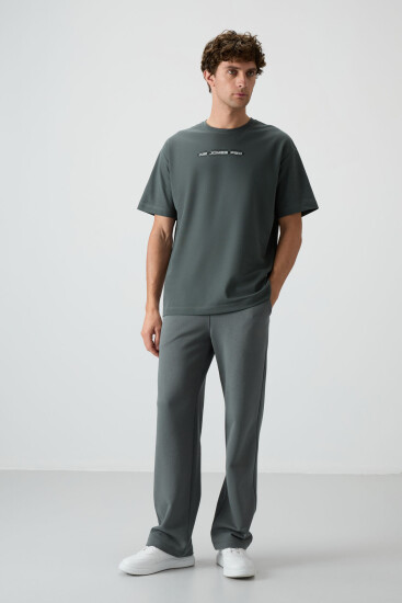 Haki Pamuklu Kalın Yüzeyi Dokulu Oversize Fit Baskılı Erkek T-Shirt - 88365 - Air Jones (1)