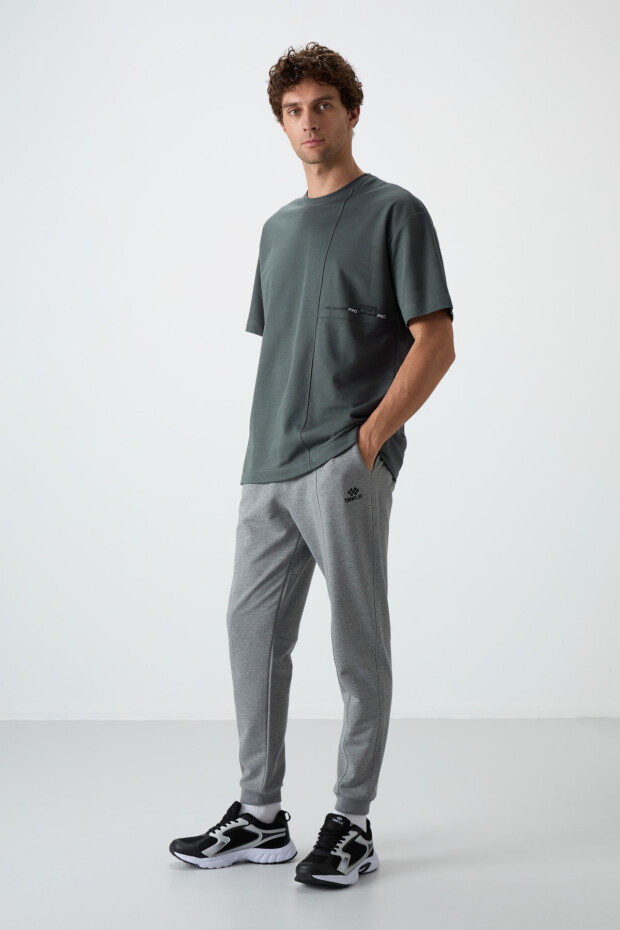 Haki Pamuklu Kalın Yüzeyi Dokulu Oversize Fit Baskılı Erkek T-Shirt - 88370 - 3