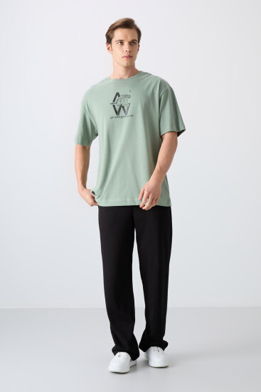 Açık Yeşil Pamuklu Kalın Yumuşak Dokulu Oversize Fit Baskılı Erkek T-Shirt - 88332 - TOMMYLIFE (1)