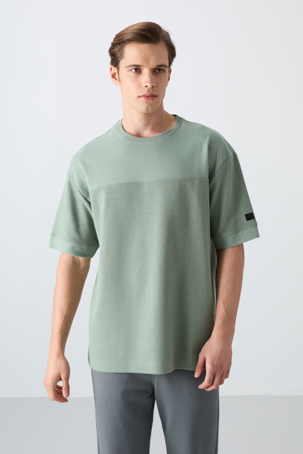 Açık Yeşil Pamuklu Kalın Yüzeyi Dokulu Oversize Fit Basic Erkek T-Shirt - 88340 - 4