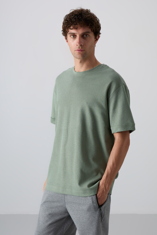 Açık Yeşil Pamuklu Kalın Yüzeyi Dokulu Oversize Fit Basic Erkek T-Shirt - 88339