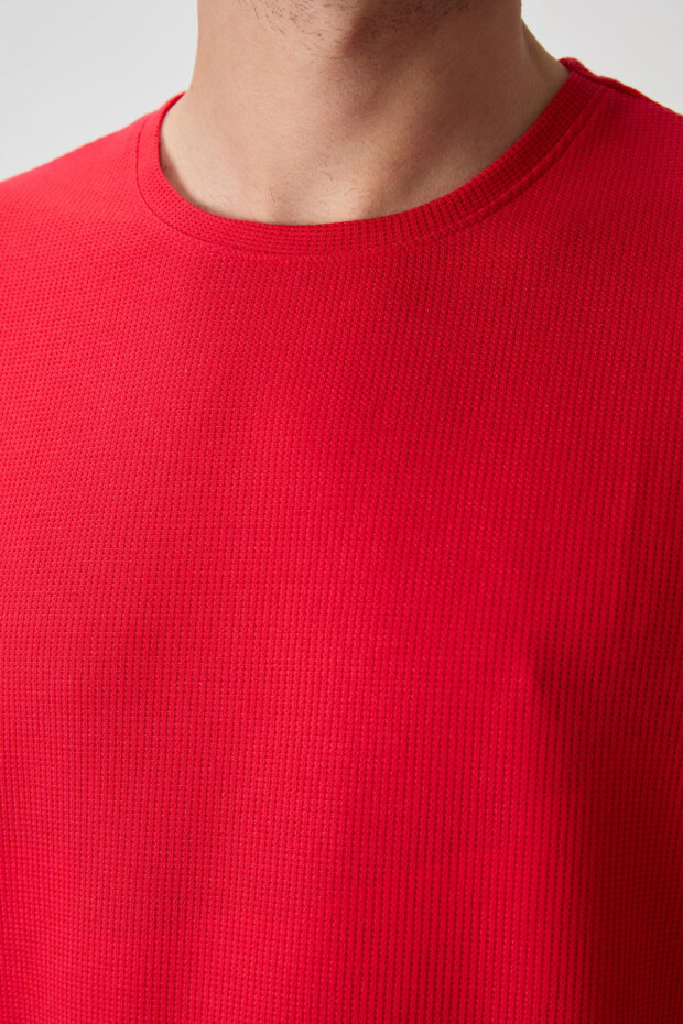 Kırmızı Waffle İnterlok Yüzeyi Dokulu Oversize Fit Basic Erkek T-Shirt - 88379