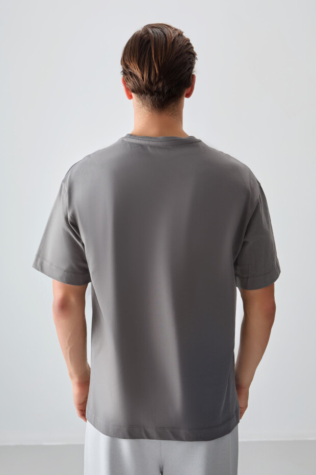 Koyu Gri %100 Pamuk Kalın Yumuşak Dokulu Oversize Fit Basic Erkek T-Shirt - 88353 - 6