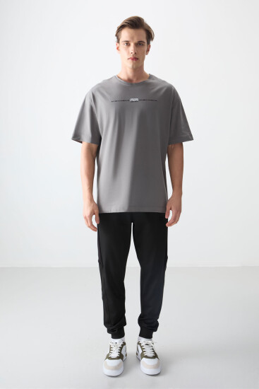 Koyu Gri %100 Pamuk Kalın Yumuşak Dokulu Oversize Fit Baskılı Erkek T-Shirt - 88357 - Air Jones (1)