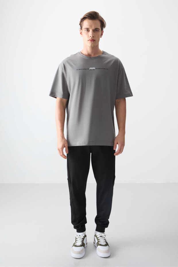 Koyu Gri %100 Pamuk Kalın Yumuşak Dokulu Oversize Fit Baskılı Erkek T-Shirt - 88357 - 2