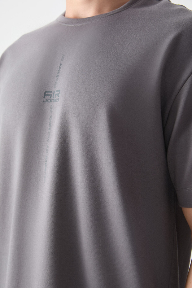 Koyu Gri Pamuklu Kalın Yumuşak Dokulu Oversize Fit Baskılı Erkek T-Shirt - 88373 - 3