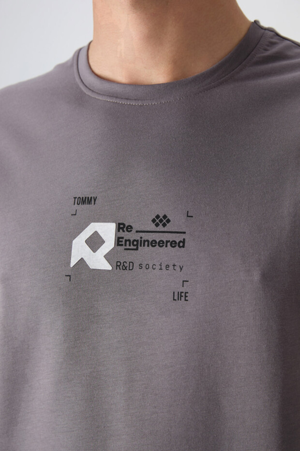 Koyu Gri Pamuklu Kalın Yumuşak Dokulu Oversize Fit Baskılı Erkek T-Shirt - 88350