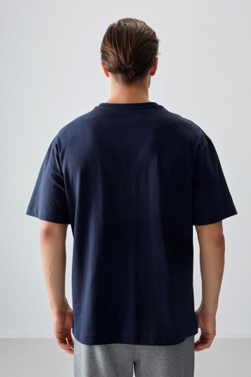 Lacivert %100 Pamuk Kalın Yumuşak Dokulu Oversize Fit Baskılı Erkek T-Shirt - 88359 - Thumbnail